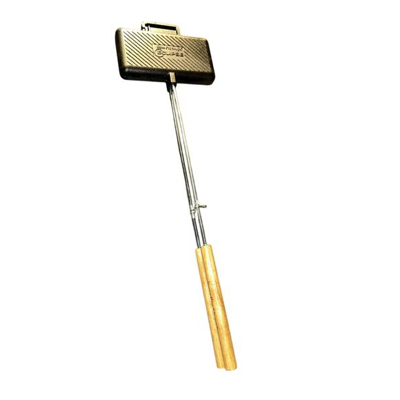 Bass pro shop Sandwich maker for open fire cast-iron - Picture 1 of 6